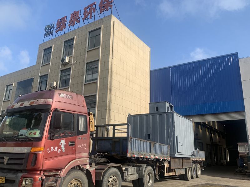 揚州興晟新能源的活性炭轉筒+CO剩余設備裝車發(fā)貨